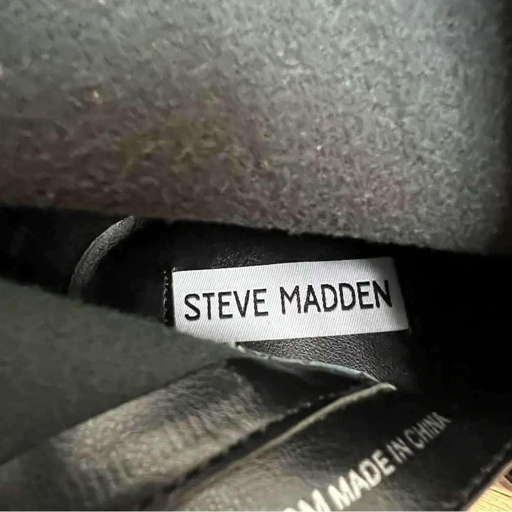 NEW Steve Madden Valyant Pointed Toe Boots - Picture 7 of 9